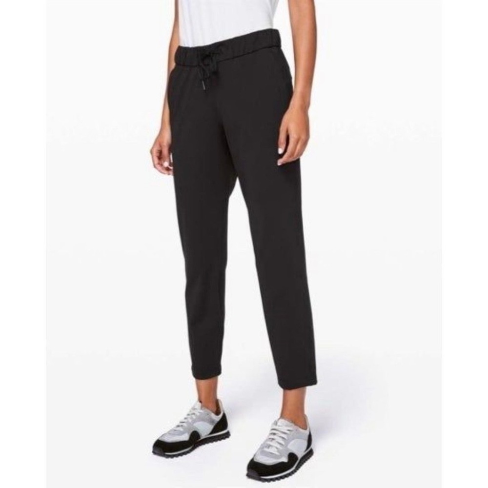 Lululemon On The Fly Pant Sz. 4